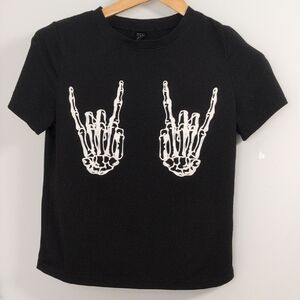 SHEIN BLACK T SHIRT SIZE SMALL